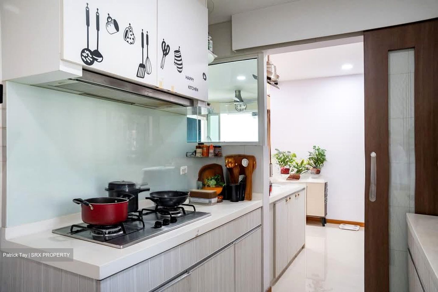 1 Canberra (D27), Condominium #580753961